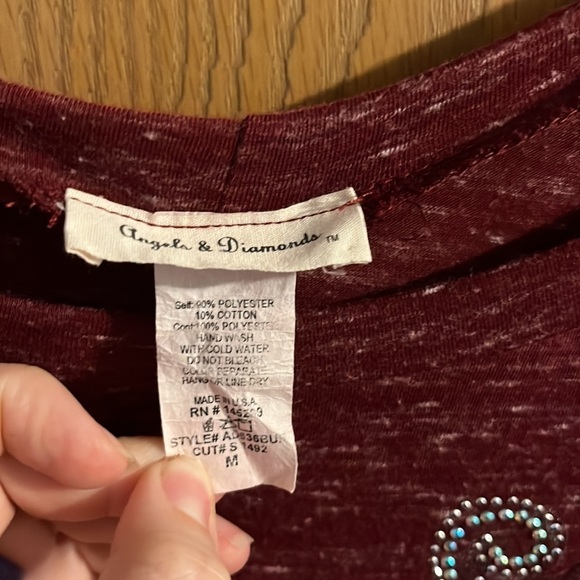 Angels & Diamonds 3/4 Sleeve Top - Picture 6 of 7